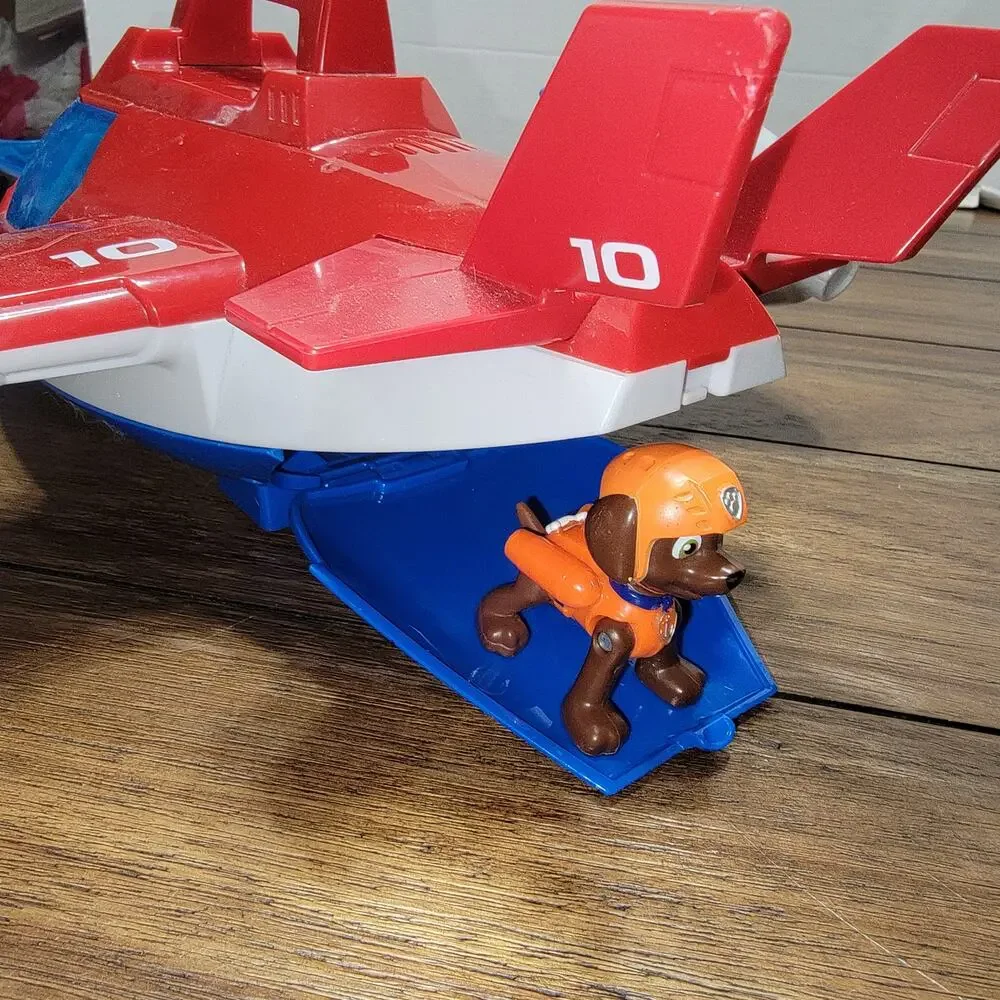 Paw Patrol Light and Sound Air Patroller Plane + 9 Paw Patrol Dogs